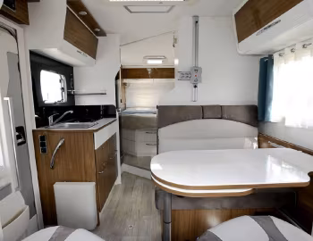 Interior 2016–pr. Pilote Pacific P650 Essentiel '2015–pr.
