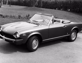1975–78 Fiat 124 Sport Spider [North America] (CS) '1974–78