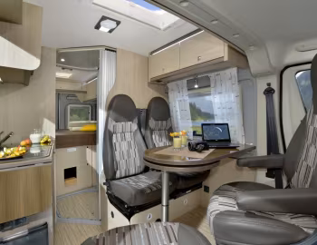 Interior 2015 Pössl 2Win Style '2014–15