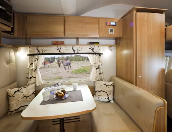 Interior Polar Multi 800 '2011–14