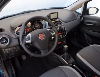 Interior Fiat Punto 5-door (199) '2012–18