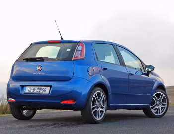 Fiat Punto 5-door [UK-spec] (199) '2012–18