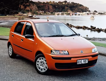 Fiat Punto 5-door [New Zealand] (188) '2002–03
