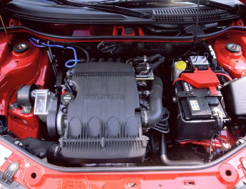 Bajo el capó Fiat Punto 5-door [Worldwide] (188) '1999–2003