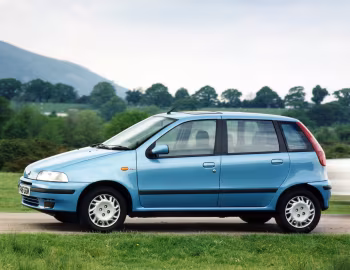 Fiat Punto ELX 5-door [UK-spec] (176) '1997–99