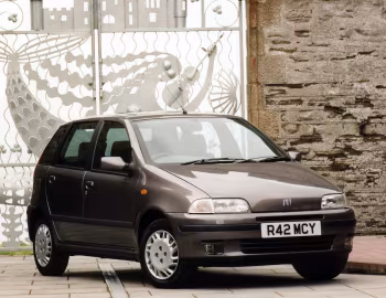 Fiat Punto ELX 5-door [UK-spec] (176) '1997–99