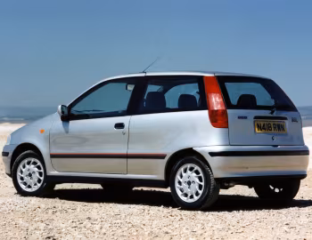 Fiat Punto Sporting [UK-spec] (176) '1995–97