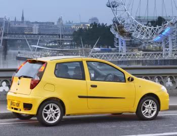 Fiat Punto Active Sport [UK-spec] (188) '2003–05