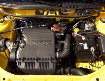 Bajo el capó Fiat Punto Sporting [Worldwide] (188) '2003–05