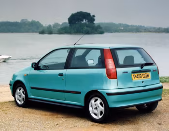 Fiat Punto Sporting [UK-spec] (176) '1997–99