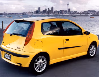 Fiat Punto Sporting [New Zealand] (188) '2002–03