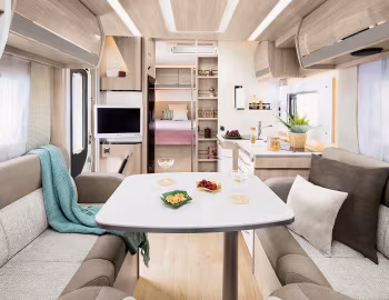 Intérieur 2020–pr. Rapido 656F '2019–pr.