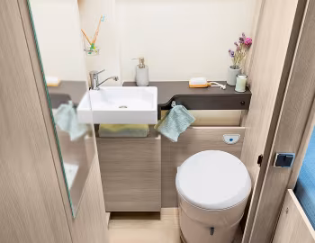Intérieur 2015–pr. Rapido V55 '2014–pr.