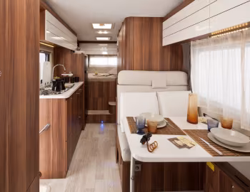 Interior 2014 Roller Team Zefiro Garage '2013–14