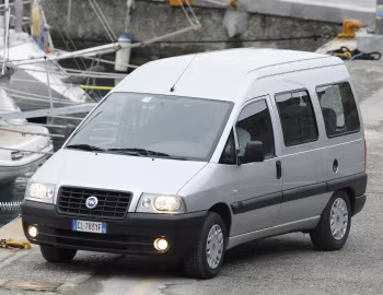 Fiat Scudo Combi (220) '2004–06