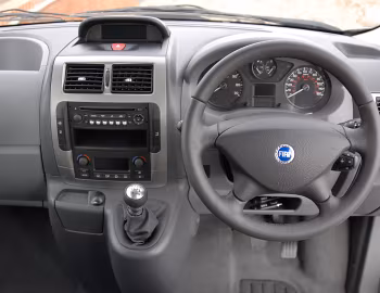 Panel frontal Fiat Scudo Panorama [UK-spec] '2007–13