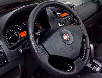 Interior 2011 Fiat Siena Sporting (178) '2010–11