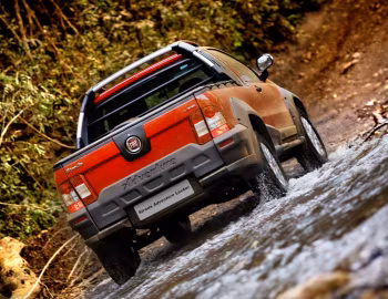 2009–12 Fiat Strada Adventure Cabine Estendida (278) '2008–12