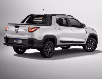 2025 Fiat Strada Volcano Cabine Dupla Tributo 125 (281) '2024–25