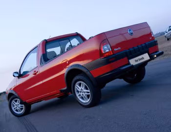Fiat Strada ELX [South Africa] (278) '2005–09