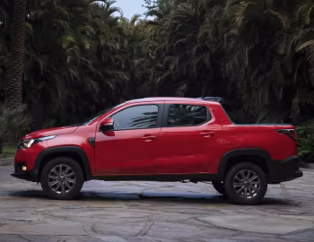 2021–pr. Fiat Strada Freedom Cabine Dupla (281) '2020–pr.