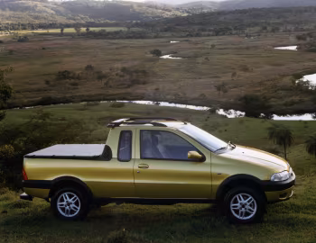 2000–01 Fiat Strada LX 16V Cabine Estendida (278) '1999–2001