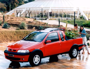 2002 Fiat Strada LX 16V Cabine Estendida (278) '2001–02