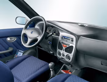 Interior Fiat Strada "Malibu" Long Cab [EU-spec] (278) '2004–06