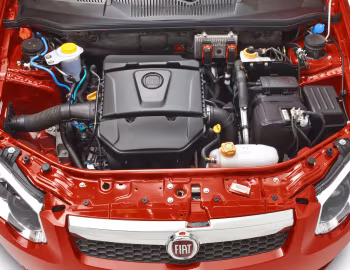 Bajo el capó 2013 Fiat Strada Trekking Cabine Dupla (278) '2012–13