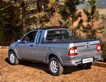 2009–12 Fiat Strada Trekking Cabine Estendida (278) '2008–12