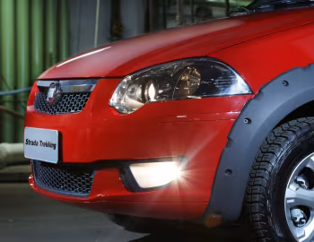 2013 Fiat Strada Trekking Cabine Estendida (278) '2012–13