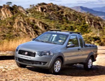 2009–12 Fiat Strada Trekking Cabine Estendida (278) '2008–12