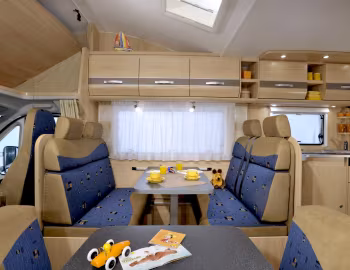Interior 2013–14 Sunlight A72 '2012–14