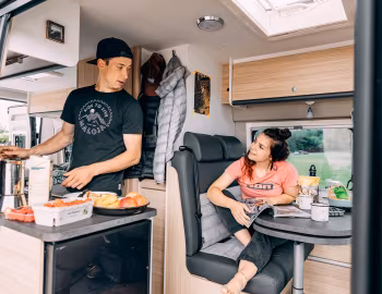 Interior 2021–22 Sunlight Cliff 640 Adventure Edition '2020–22