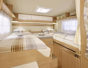Interior 2015–pr. Sunlight T66 '2014–pr.