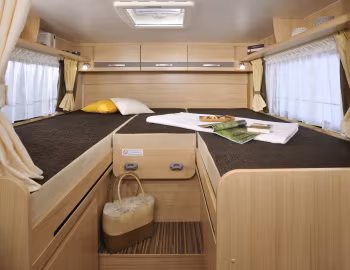 Intérieur 2013–14 Sunlight T68 '2012–14