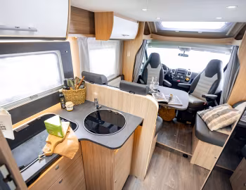 Interior 2021–22 Sunlight T68 Adventure Edition '2020–22