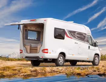 2015–18 Swift Rio 320 '2014–18