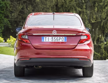 Fiat Tipo 4-door (356) '2015–20