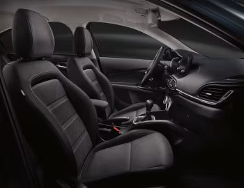 内饰 Fiat Tipo Hatchback (357) '2020–24