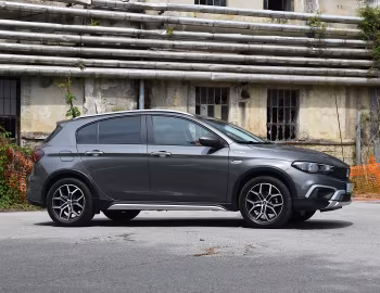 Fiat Tipo Cross Hybrid (357) '2022–24