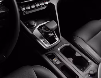 Interior 2026 Fiat Titano Ranch Cabine Dupla 4×4 [Latam] (579) '2025–pr.