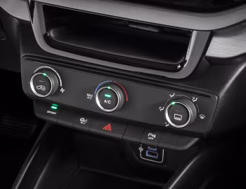 内饰 2022–23 Fiat Toro Endurance (226) '2021–23
