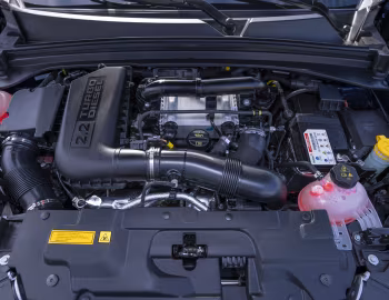 Bajo el capó 2024–25 Fiat Toro Ranch (226) '2023–25