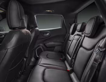 Интерьер 2022–23 Fiat Toro Ultra (226) '2021–23