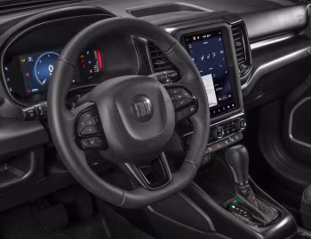 Интерьер 2022–23 Fiat Toro Ultra (226) '2021–23