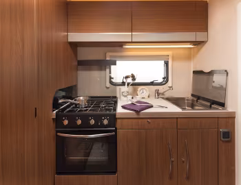 Interior 2015–17 Tribute T-620 '2014–17