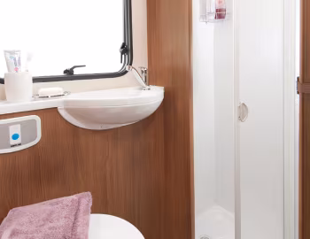 Interior 2015–17 Tribute T-620 '2014–17