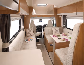 Interior 2015–17 Tribute T-620 '2014–17