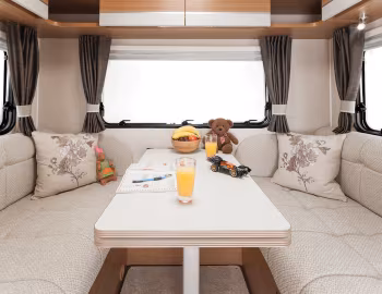 Interior 2015–17 Tribute T-720 '2014–17